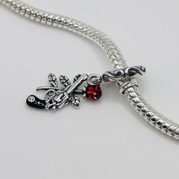 Guns N' Roses .925 silver charm - Picture 2 of 3